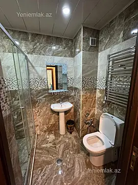 Satılır 3 otaqlı yeni tikili 60 m²