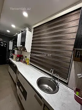 Satılır 3 otaqlı köhnə tikili 70 m²