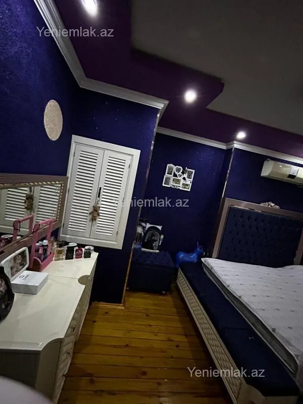 Satılır 3 otaqlı köhnə tikili 70 m²