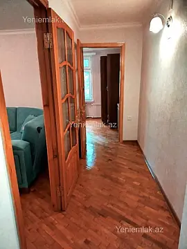 Satılır 2 otaqlı köhnə tikili 50 m²