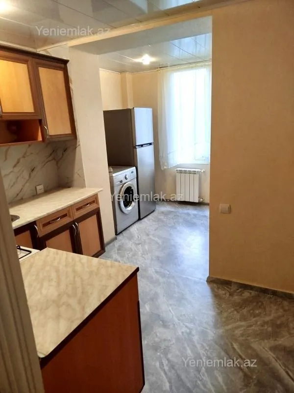 Satılır 2 otaqlı köhnə tikili 50 m²