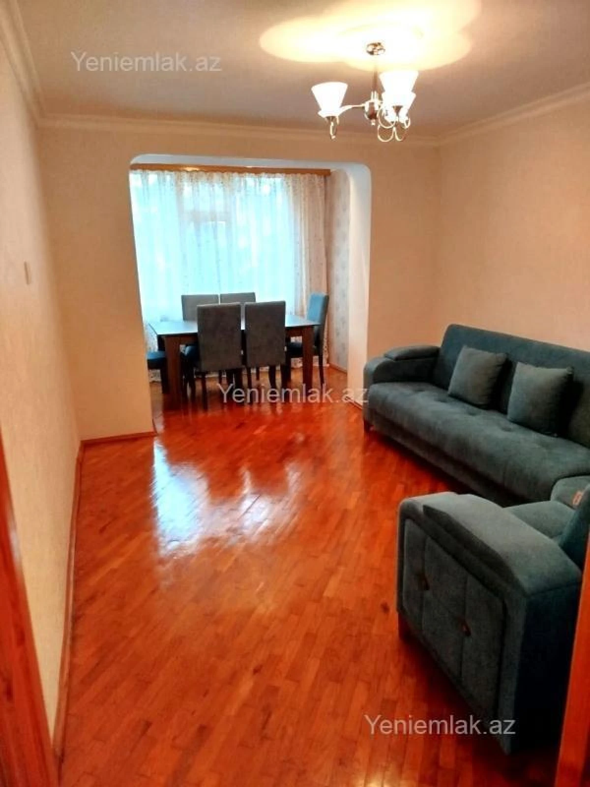 Satılır 2 otaqlı köhnə tikili 50 m²