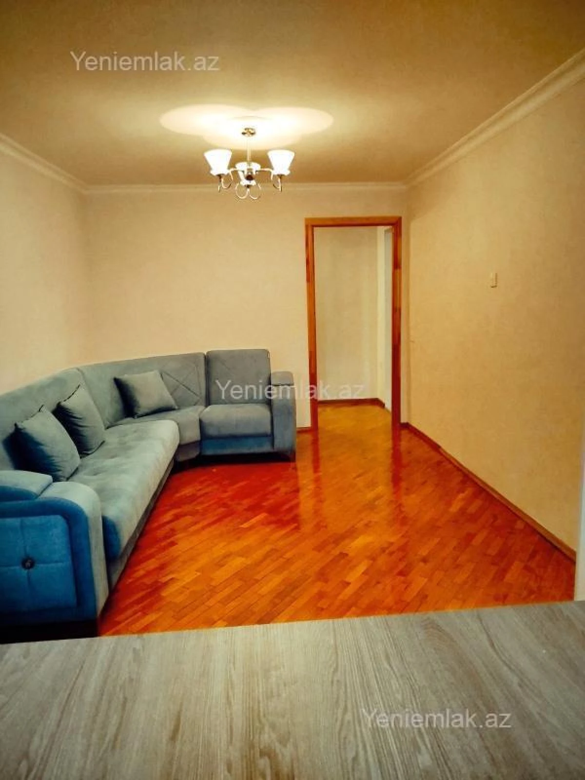 Satılır 2 otaqlı köhnə tikili 50 m²