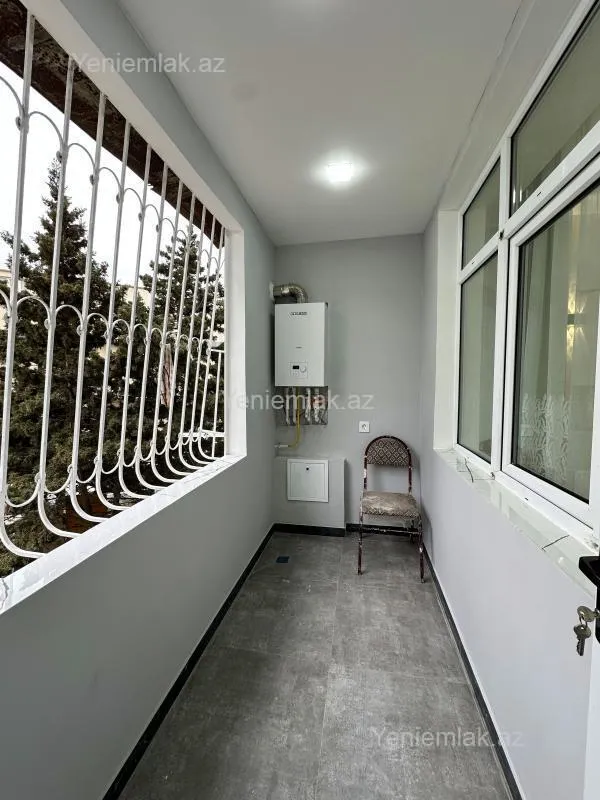 Satılır 2 otaqlı köhnə tikili 60 m²