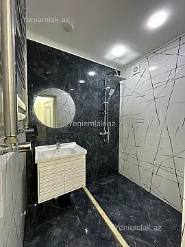 Satılır 2 otaqlı köhnə tikili 60 m²