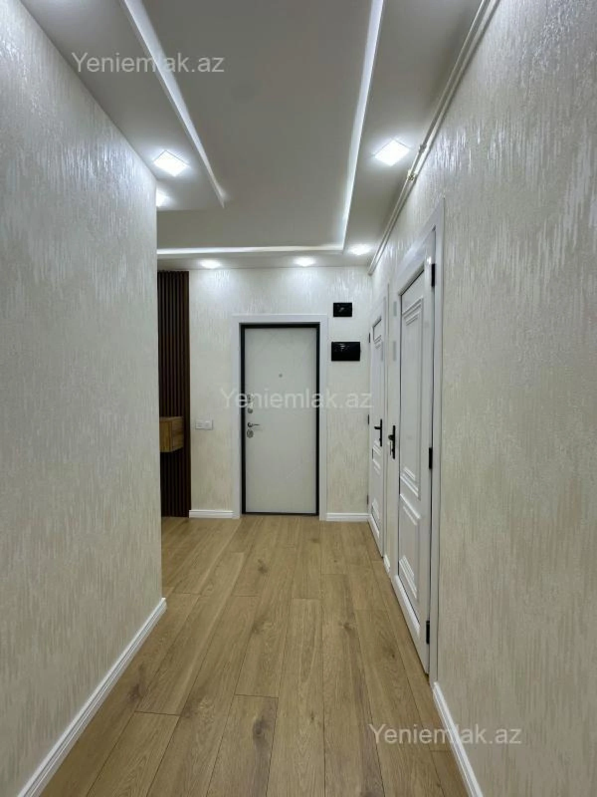 Satılır 2 otaqlı köhnə tikili 60 m²