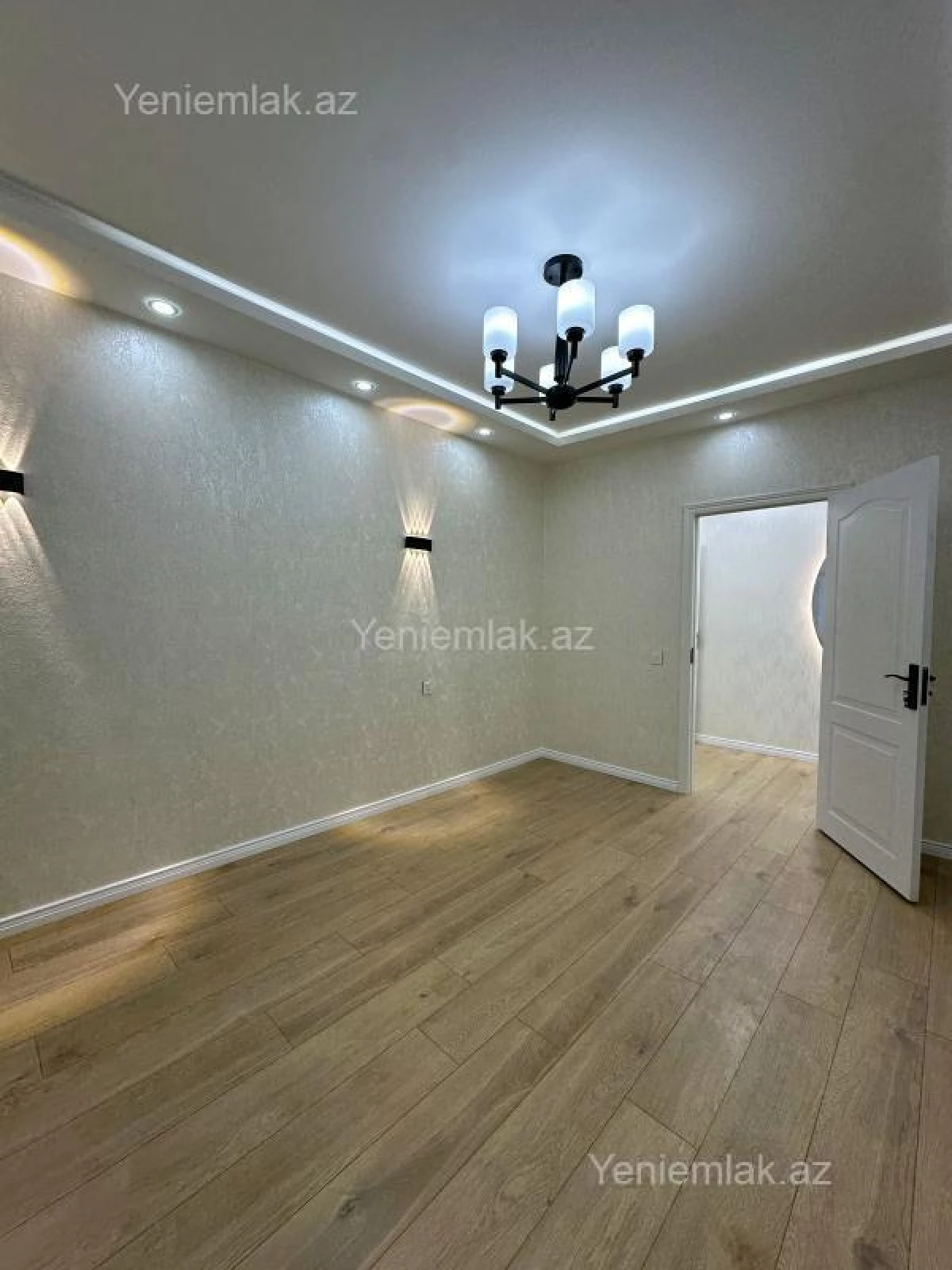 Satılır 2 otaqlı köhnə tikili 60 m²