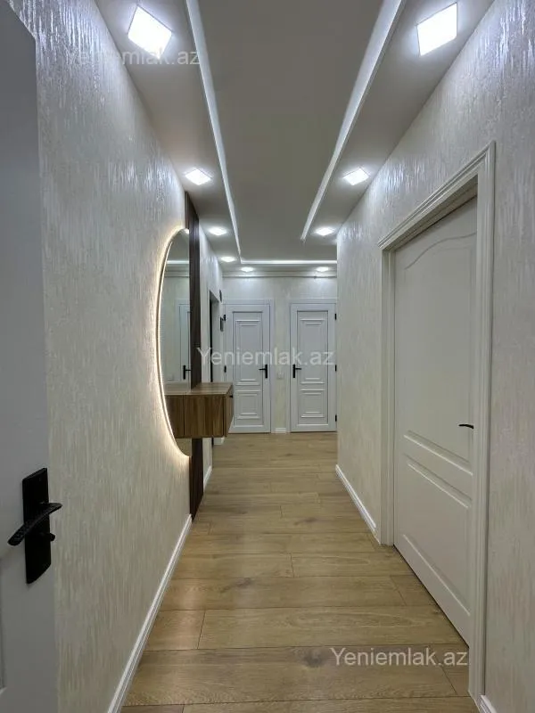 Satılır 2 otaqlı köhnə tikili 60 m²
