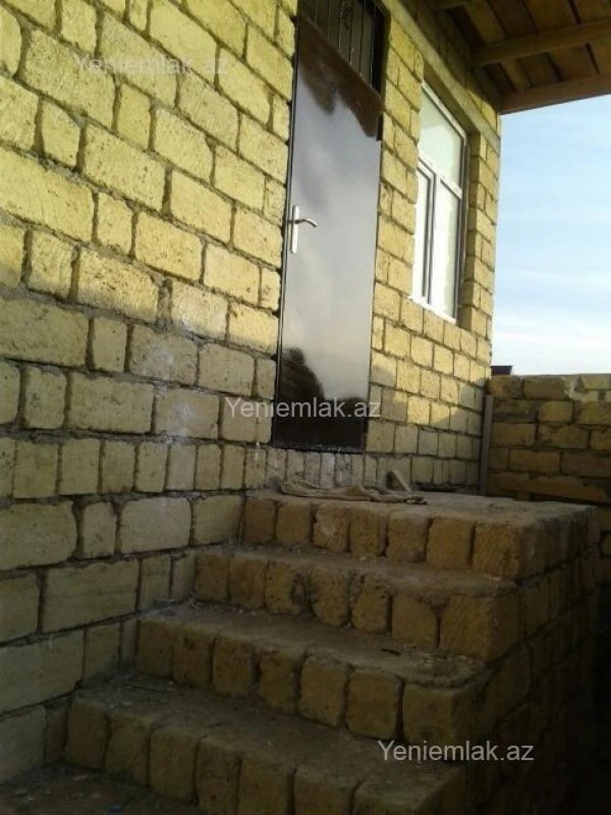 Satılır 2 otaqlı həyət evi 36 m²