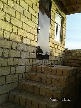 Satılır 2 otaqlı həyət evi 36 m²