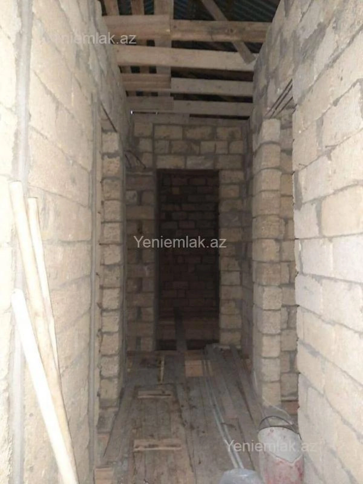 Satılır 2 otaqlı həyət evi 36 m²