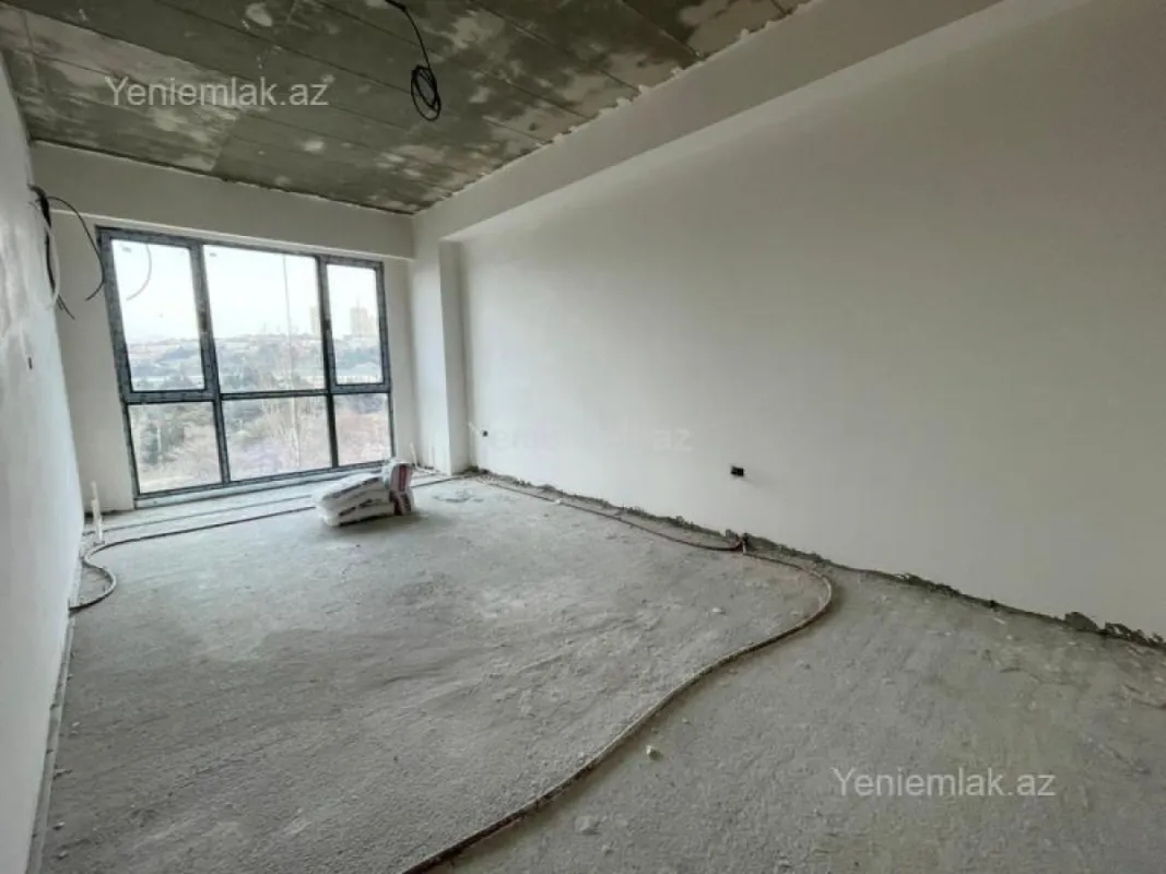 Satılır 3 otaqlı yeni tikili 105 m²