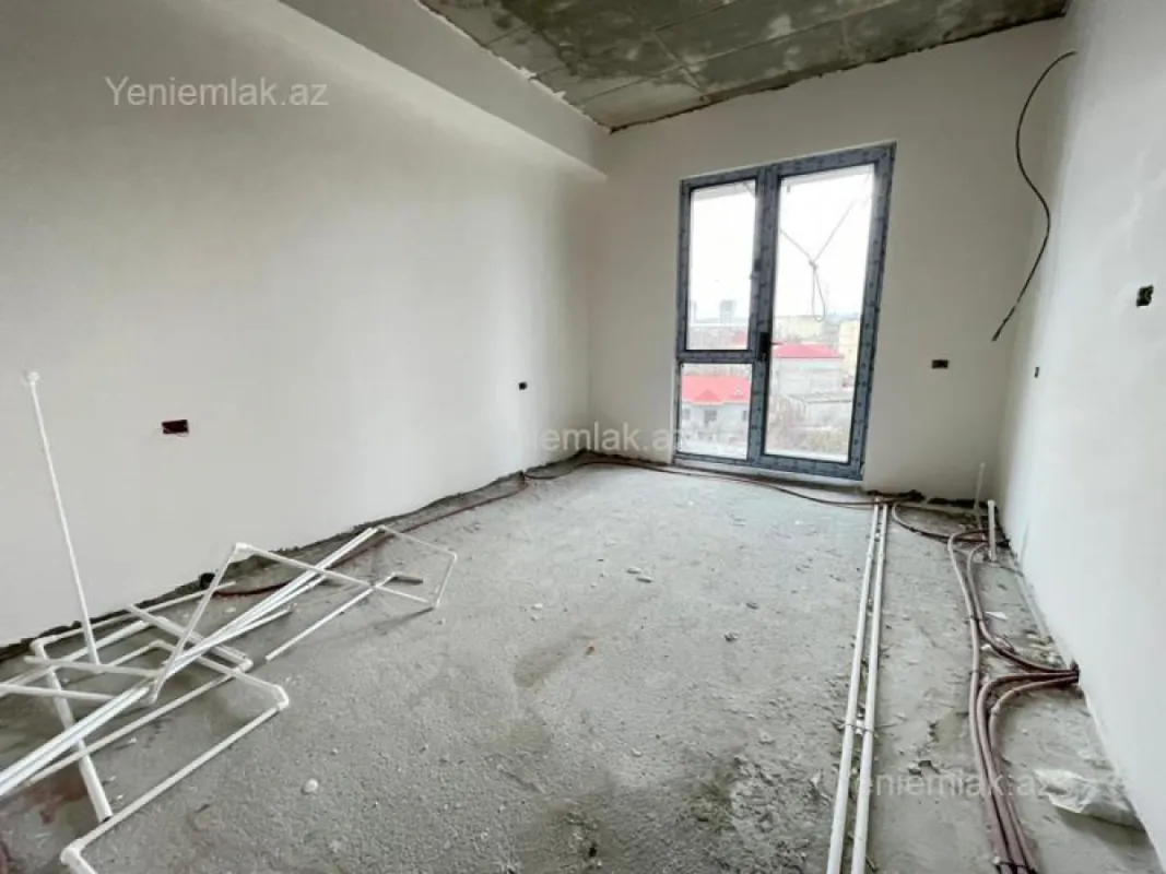 Satılır 3 otaqlı yeni tikili 105 m²