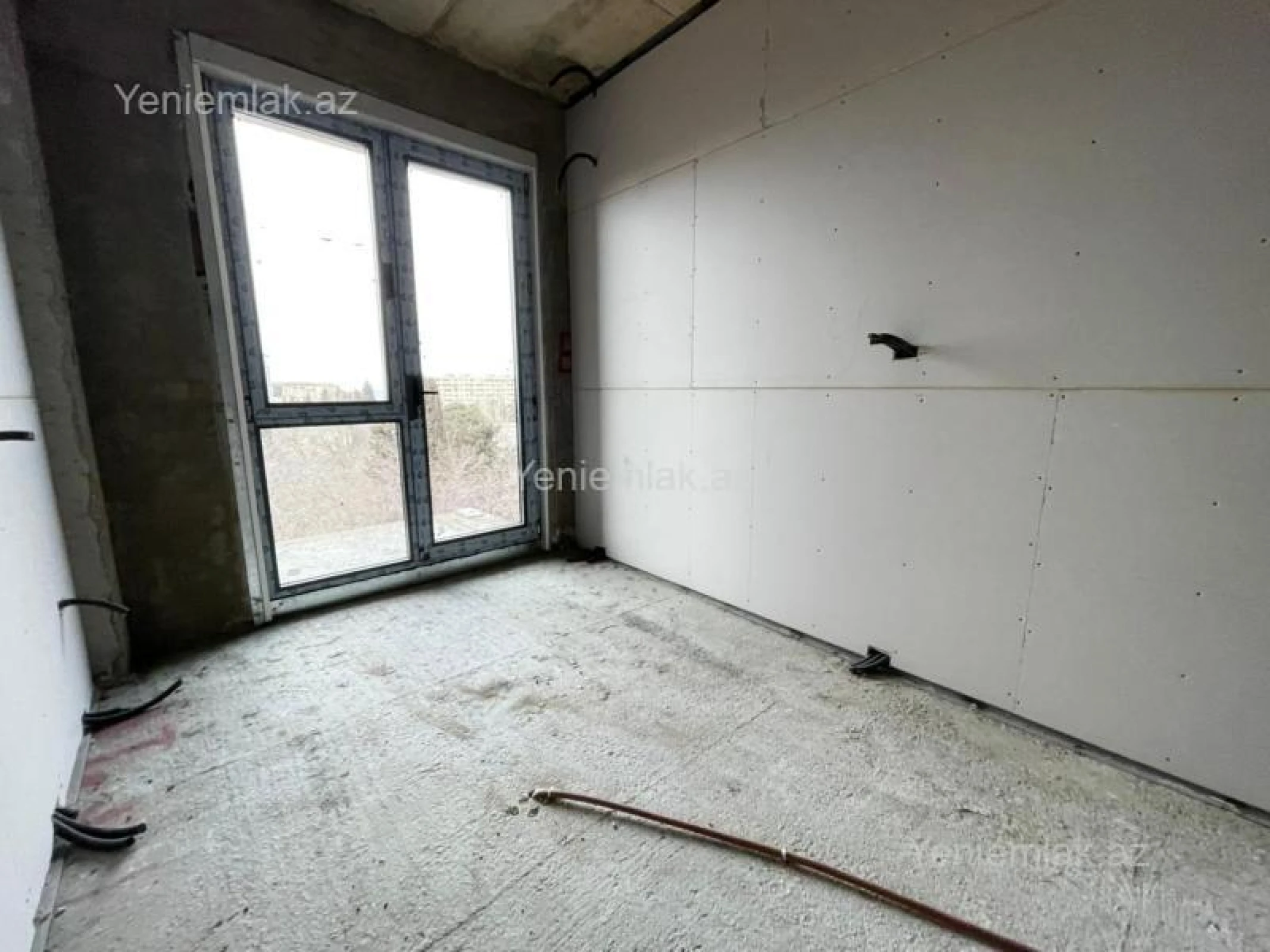 Satılır 3 otaqlı yeni tikili 86 m²