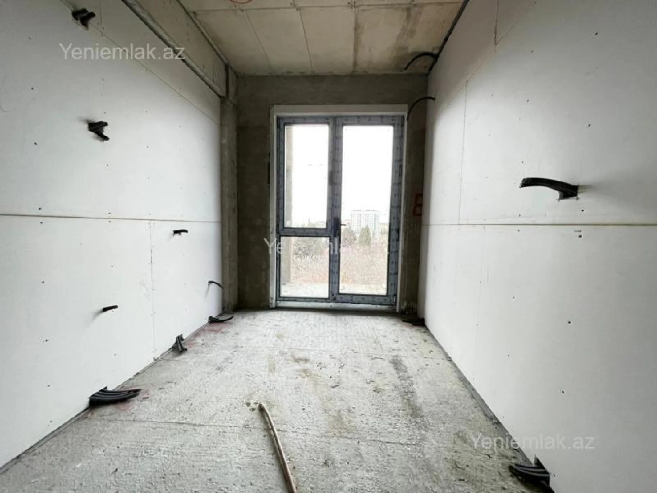 Satılır 3 otaqlı yeni tikili 86 m²