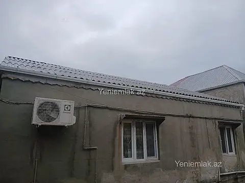 Satılır 4 otaqlı həyət evi 100 m²