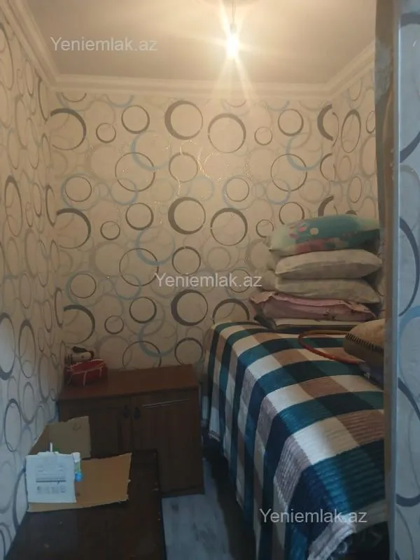 Satılır 4 otaqlı həyət evi 100 m²