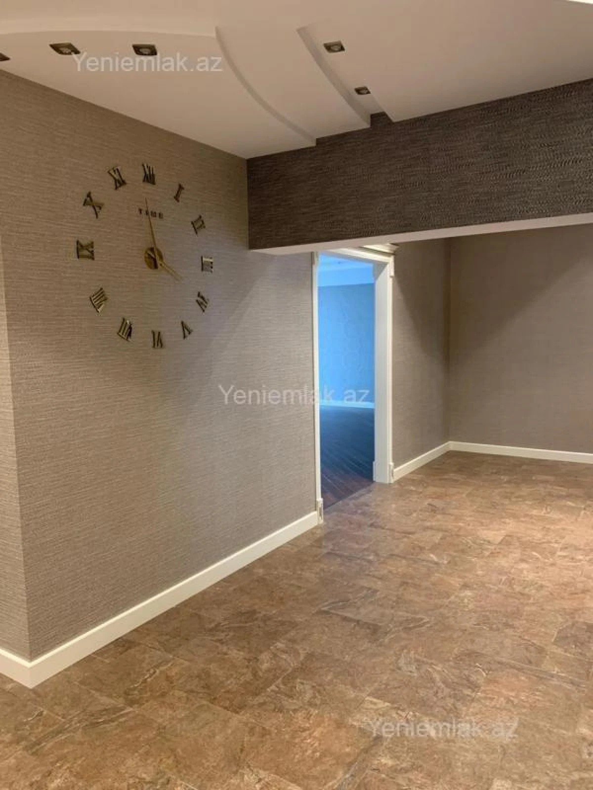 Satılır 5 otaqlı yeni tikili 282 m²