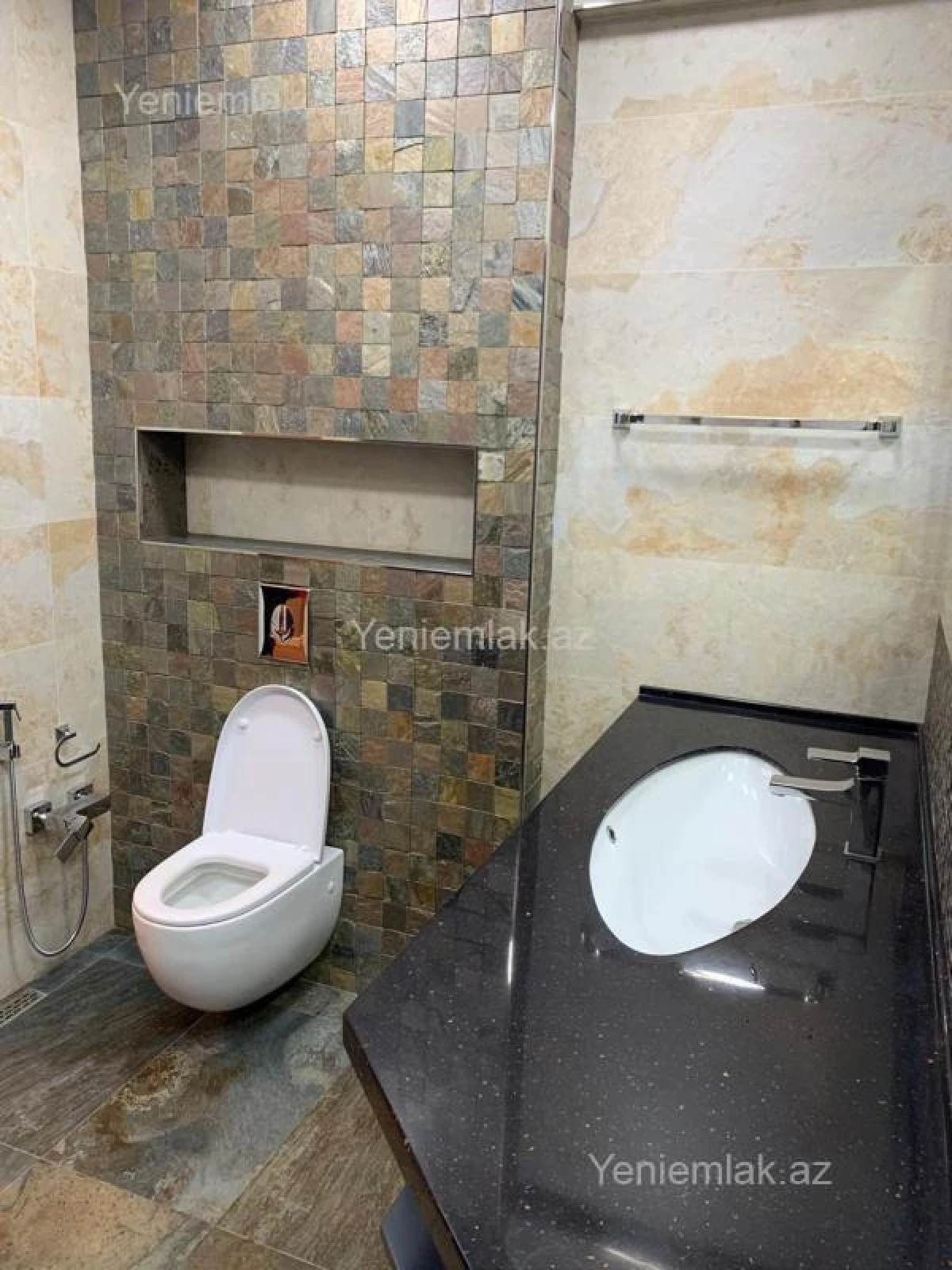 Satılır 5 otaqlı yeni tikili 282 m²