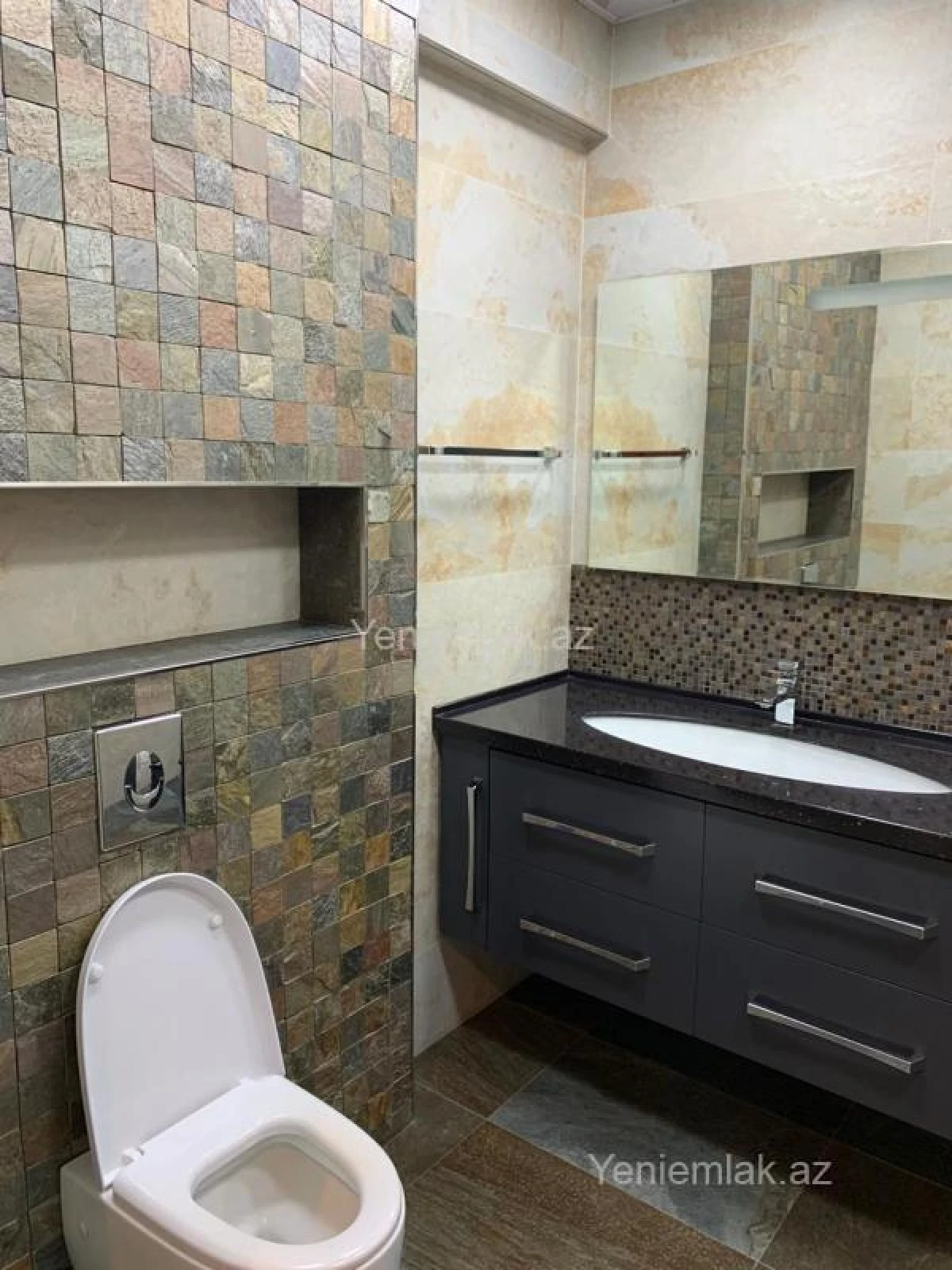 Satılır 5 otaqlı yeni tikili 282 m²