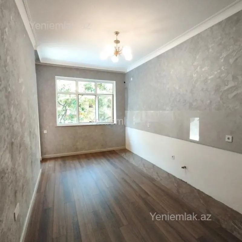 Satılır 4 otaqlı ofis 164 m²