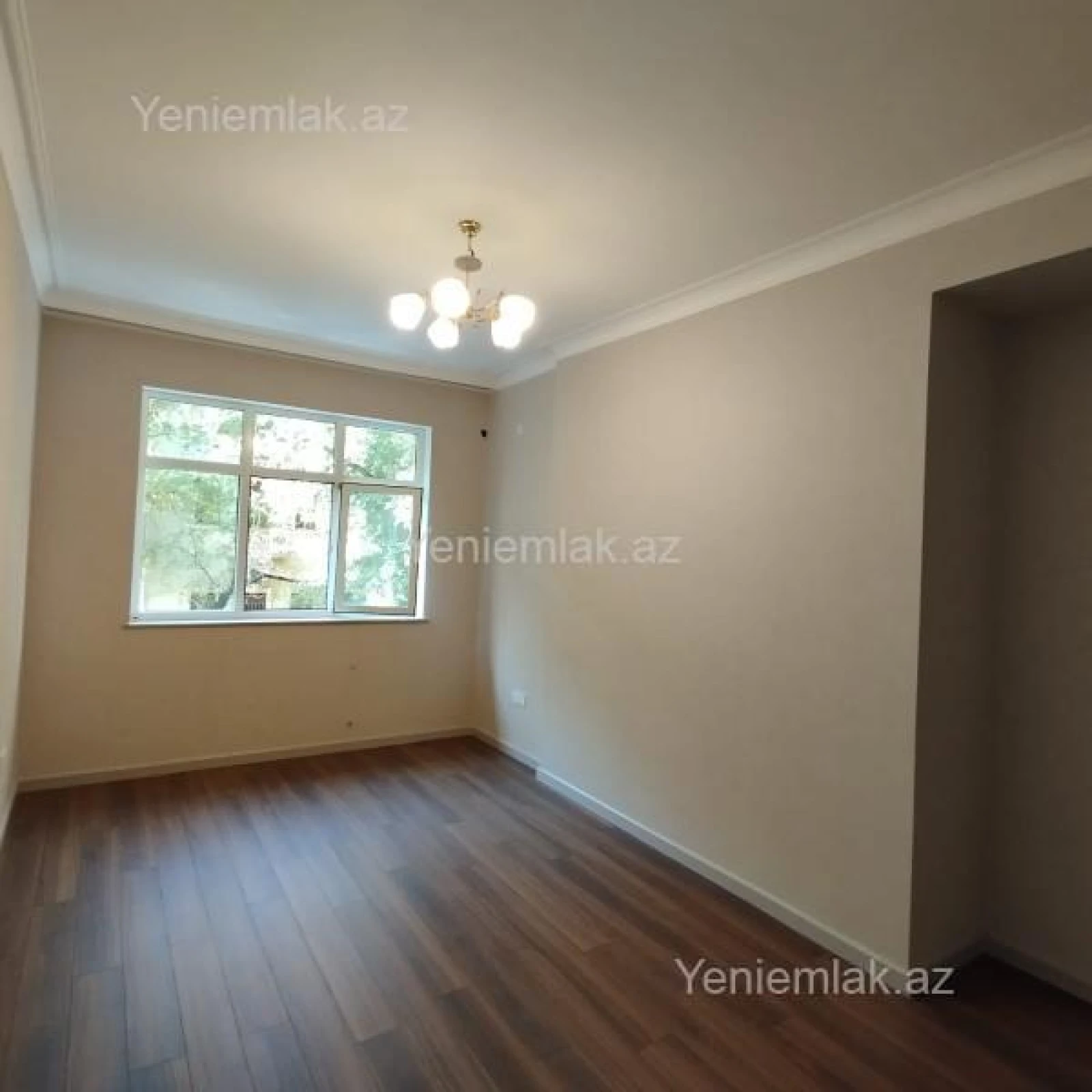 Satılır 4 otaqlı ofis 164 m²