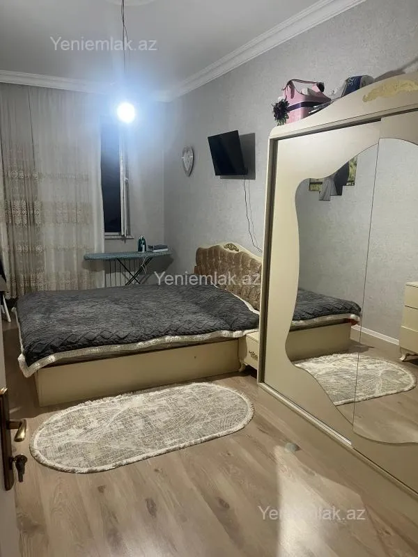 Satılır 2 otaqlı yeni tikili 74 m²