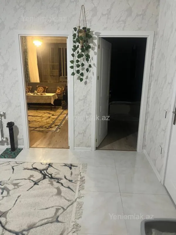 Satılır 2 otaqlı yeni tikili 74 m²