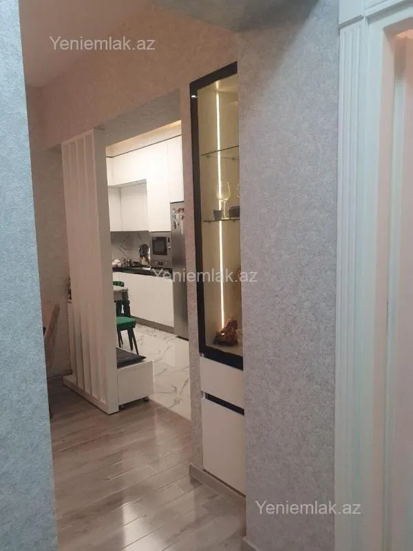 Satılır 2 otaqlı yeni tikili 72 m²