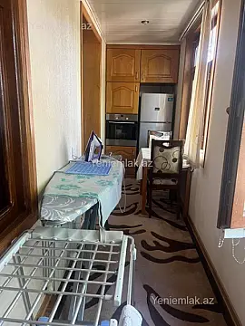 Satılır 3 otaqlı köhnə tikili 85 m²