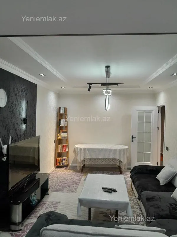 Satılır 3 otaqlı yeni tikili 65 m²