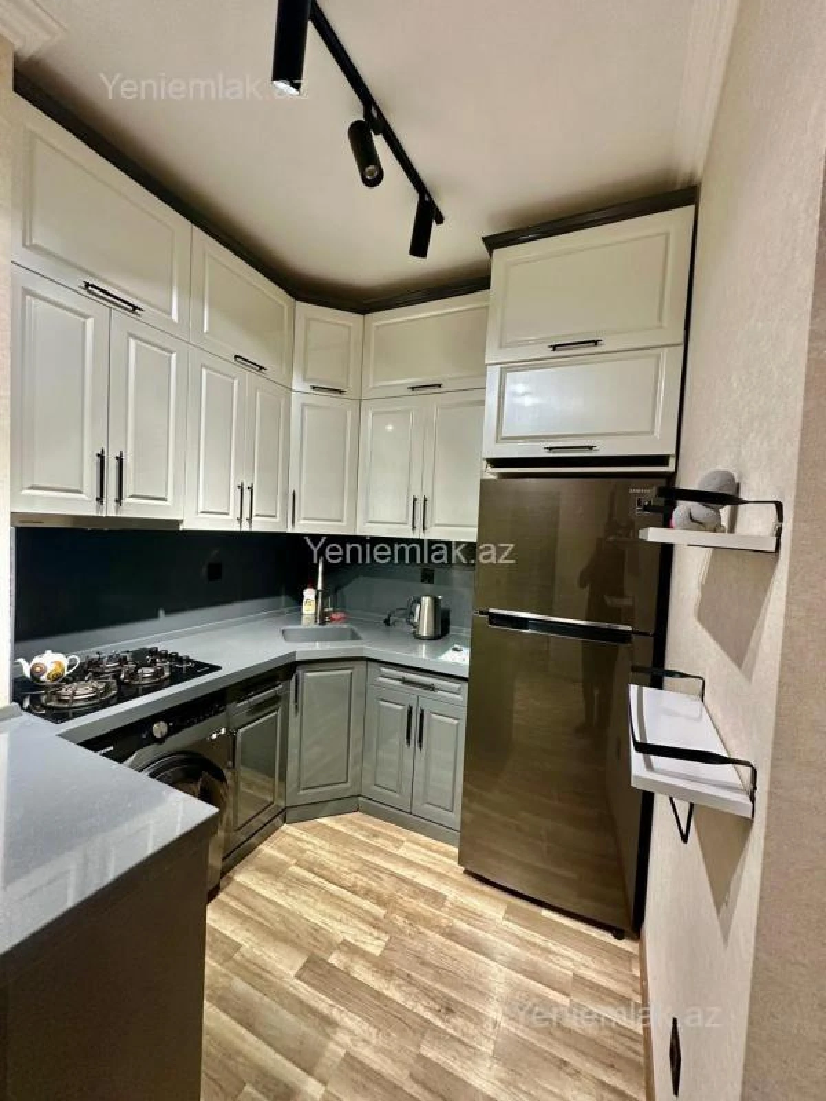 Satılır 2 otaqlı yeni tikili 50 m²