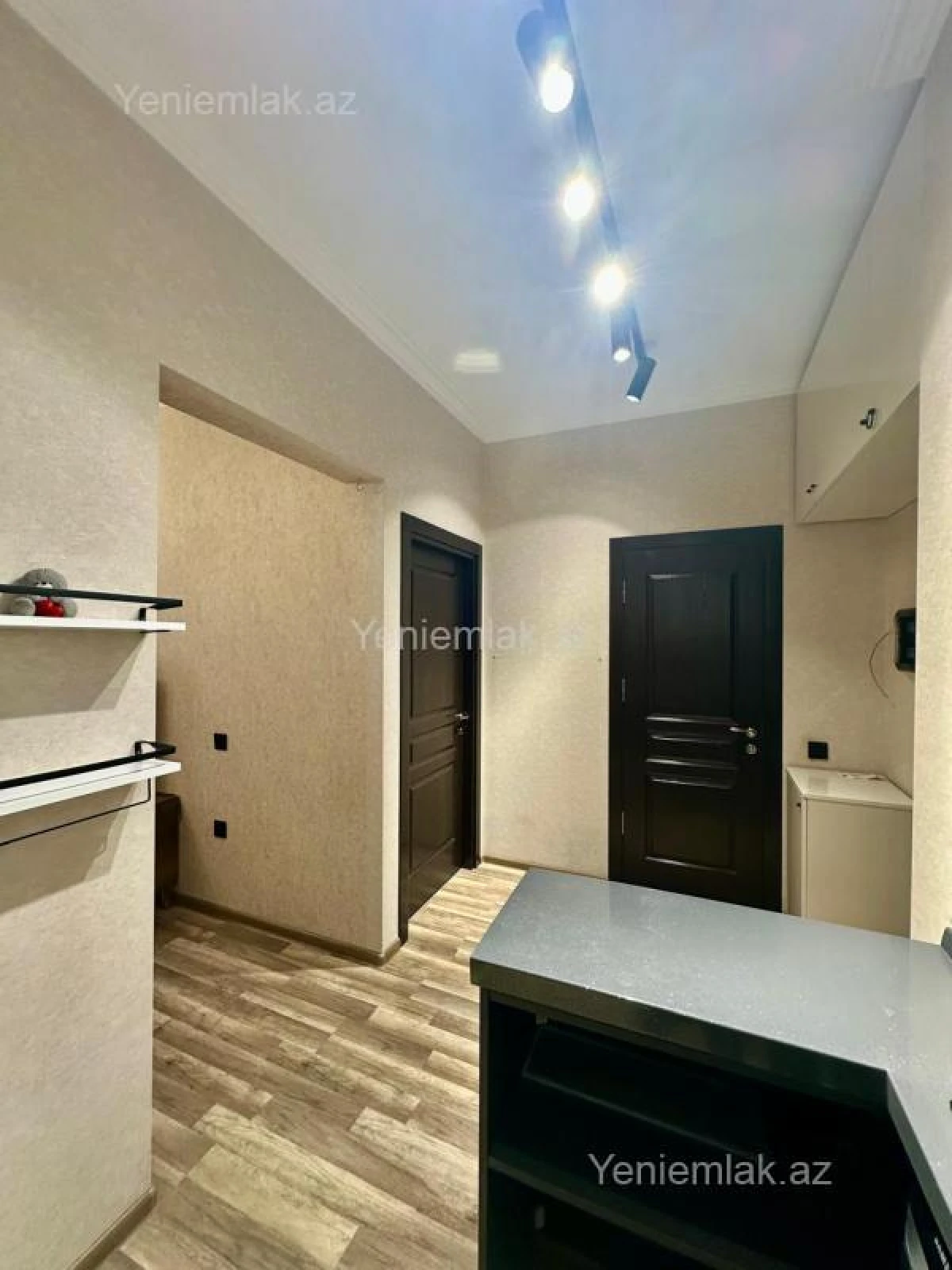 Satılır 2 otaqlı yeni tikili 50 m²