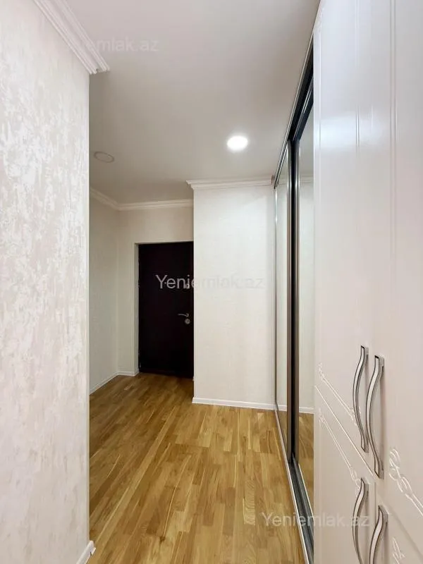 Satılır 3 otaqlı yeni tikili 66 m²