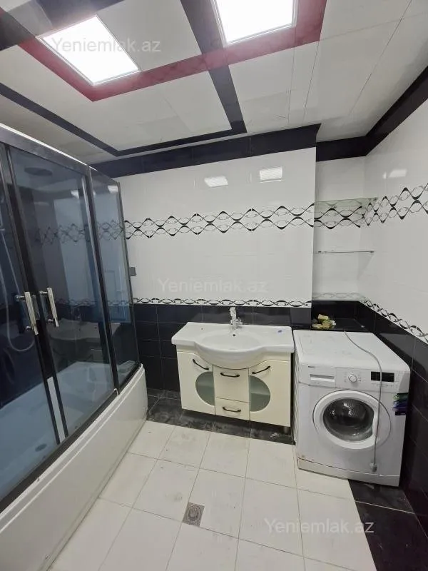 Satılır 3 otaqlı yeni tikili 117 m²
