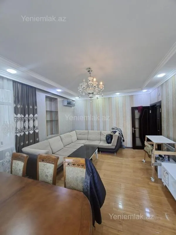 Satılır 3 otaqlı yeni tikili 117 m²