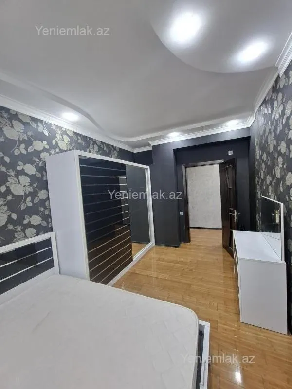 Satılır 3 otaqlı yeni tikili 117 m²