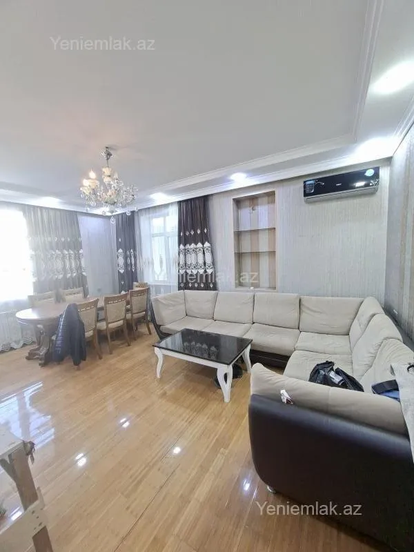 Satılır 3 otaqlı yeni tikili 117 m²