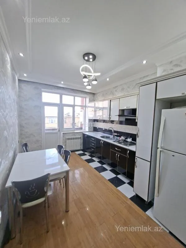 Satılır 3 otaqlı yeni tikili 117 m²