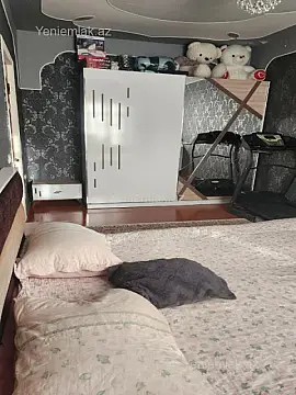 Satılır 5 otaqlı köhnə tikili 120 m²