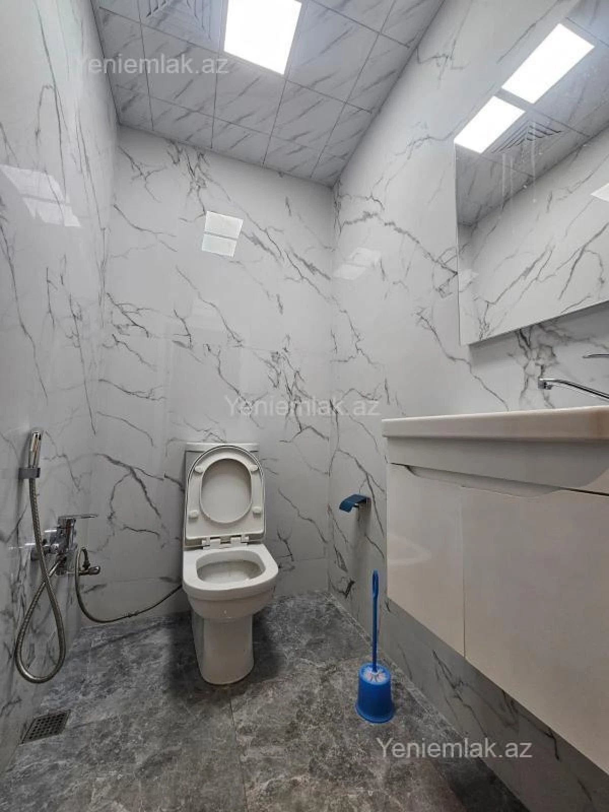 Satılır 9 otaqlı yeni tikili 223 m²