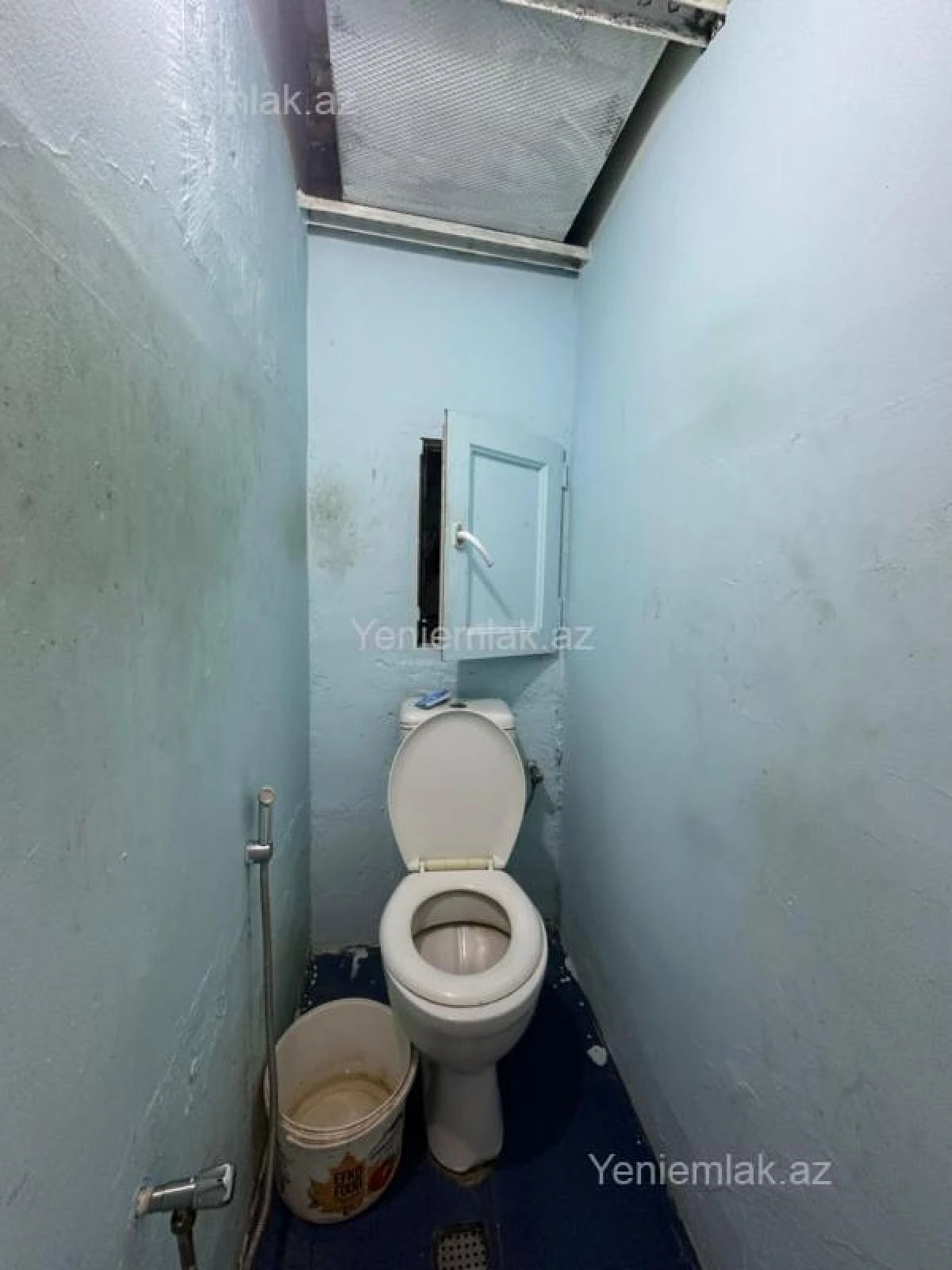 Satılır 3 otaqlı köhnə tikili 80 m²