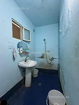 Satılır 3 otaqlı köhnə tikili 80 m²