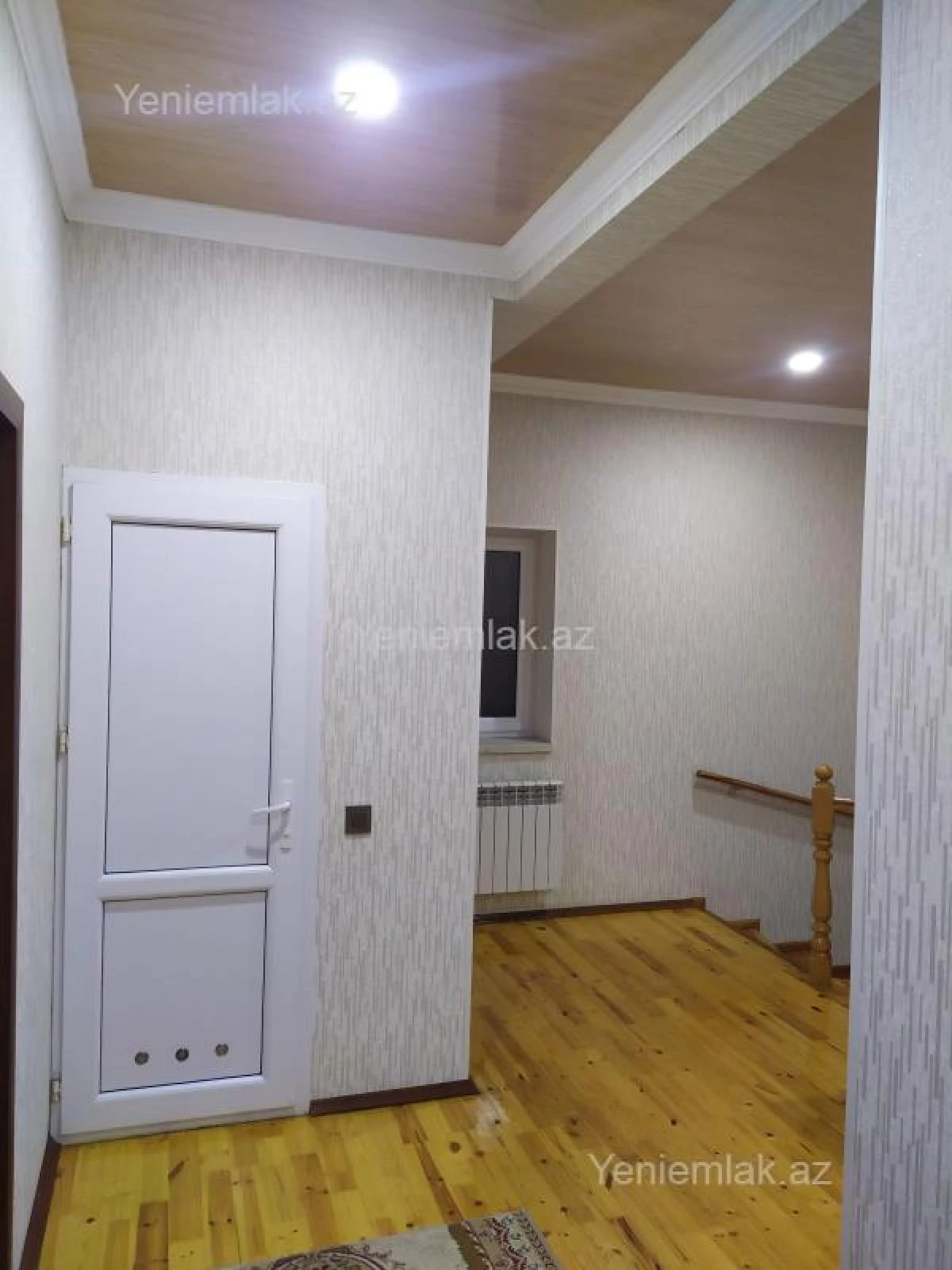 Satılır 4 otaqlı həyət evi 200 m²