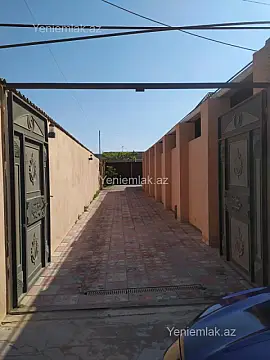 Satılır 4 otaqlı həyət evi 200 m²