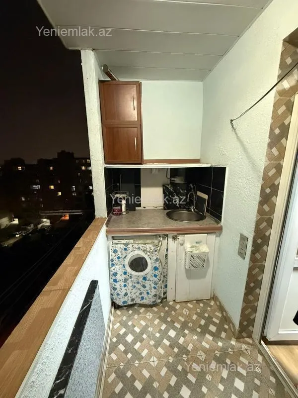 Satılır 3 otaqlı köhnə tikili 75 m²