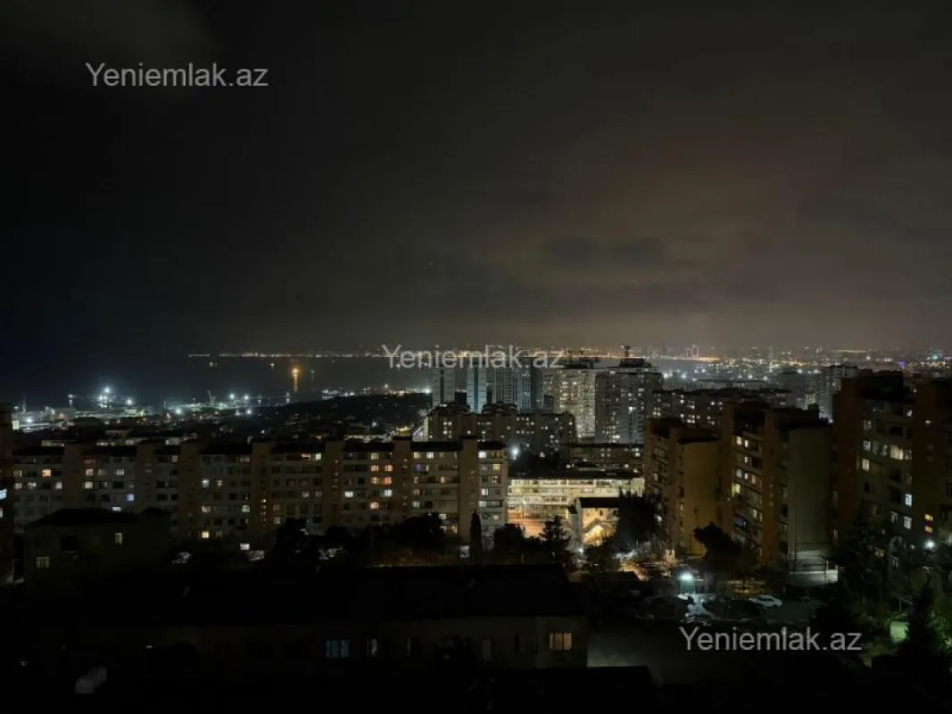 Satılır 3 otaqlı köhnə tikili 75 m²