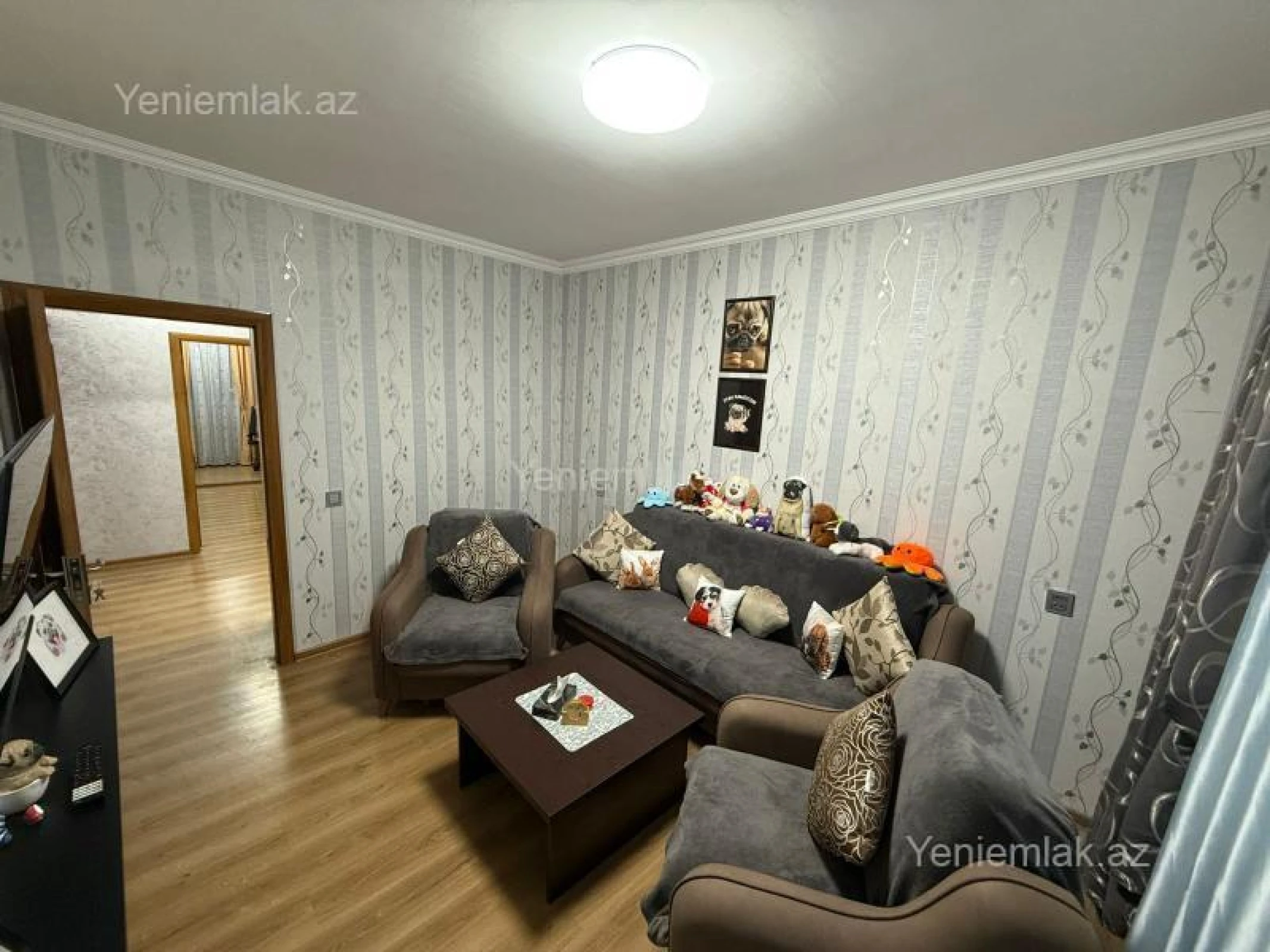 Satılır 3 otaqlı köhnə tikili 75 m²