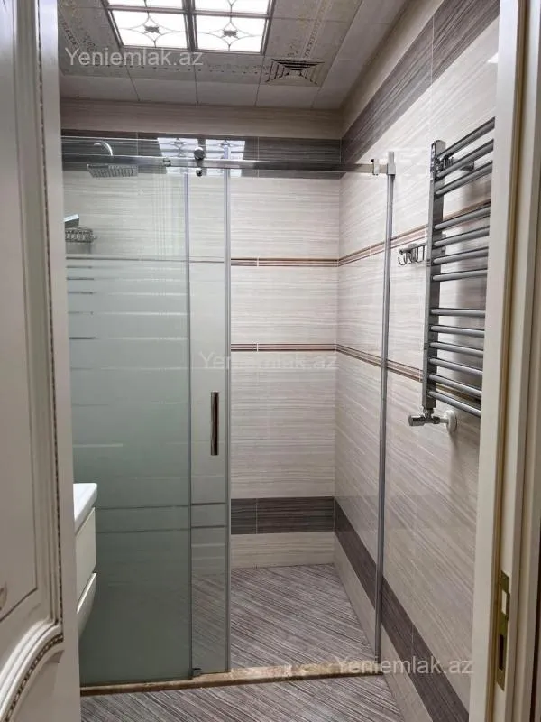 Satılır 2 otaqlı yeni tikili 94 m²