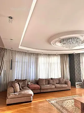 Satılır 3 otaqlı yeni tikili 141 m²